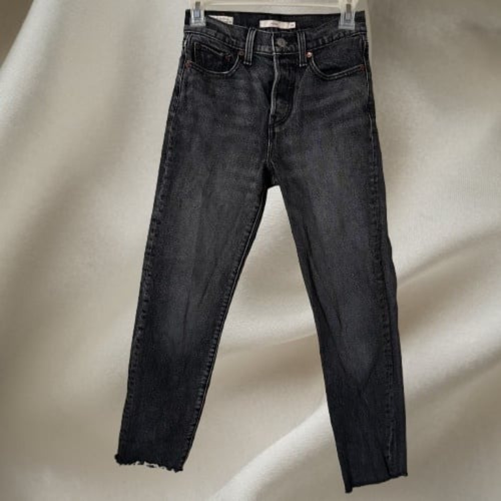 Levi's Black Straight Leg Women's Jeans
